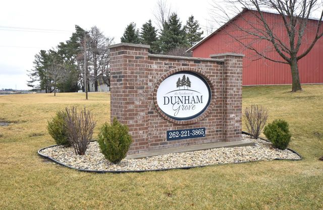 1870 Nottingham DRIVE, Union Grove, WI 53182