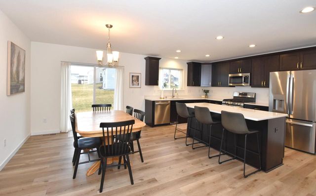 1870 Nottingham DRIVE, Union Grove, WI 53182