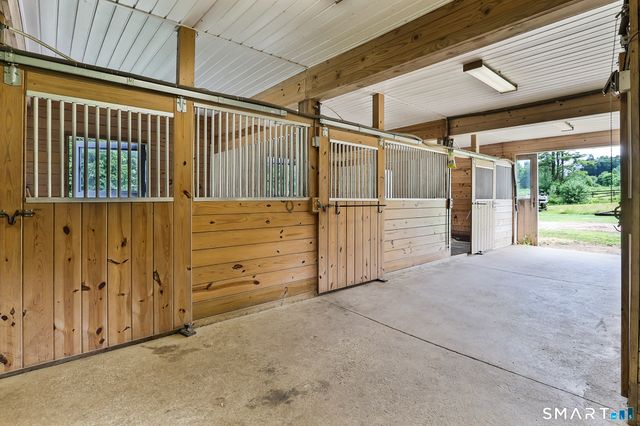 610 Niederwerfer Road, South Windsor, CT 06074