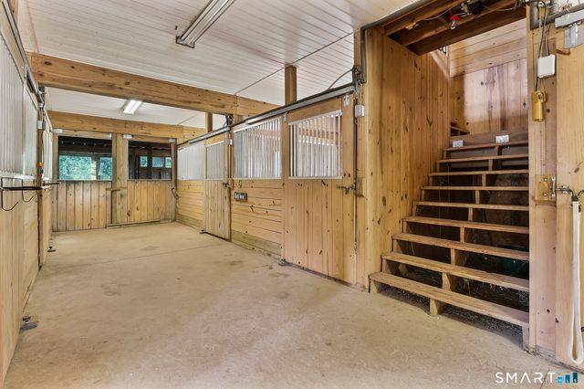 610 Niederwerfer Road, South Windsor, CT 06074