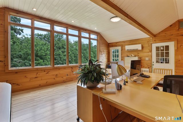 610 Niederwerfer Road, South Windsor, CT 06074