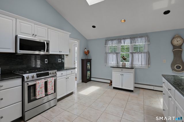 610 Niederwerfer Road, South Windsor, CT 06074