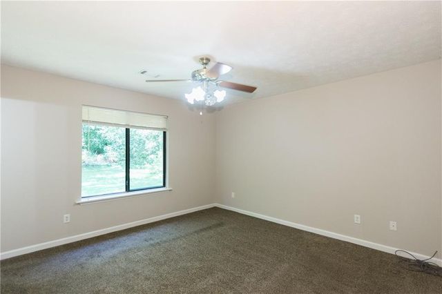2007 Walden Park Drive, Snellville, GA 30078