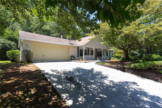 2007 Walden Park Drive, Snellville, GA 30078