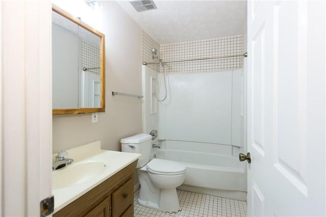 2007 Walden Park Drive, Snellville, GA 30078