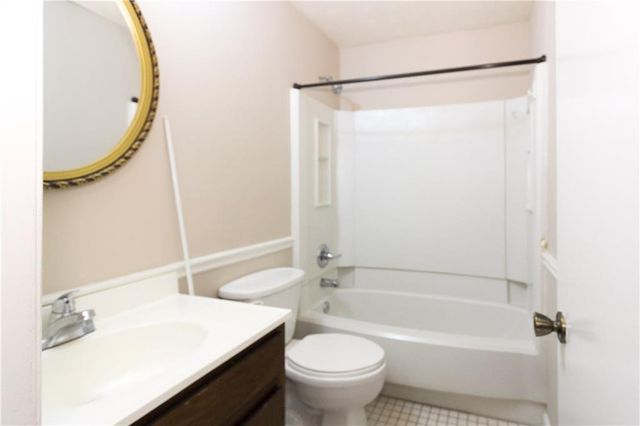 2007 Walden Park Drive, Snellville, GA 30078