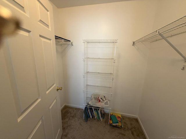 56555 Scotland Boulevard, Shelby Twp, MI 48316