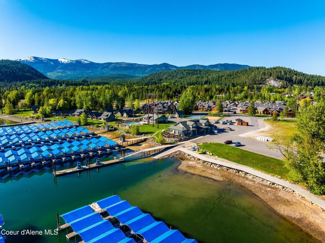 501 Hornby Pl, Dover, ID 83825