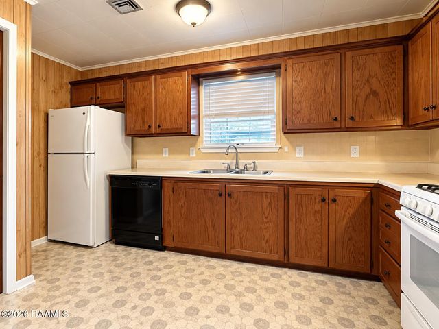 400 11th Street, Lafayette, LA 70501