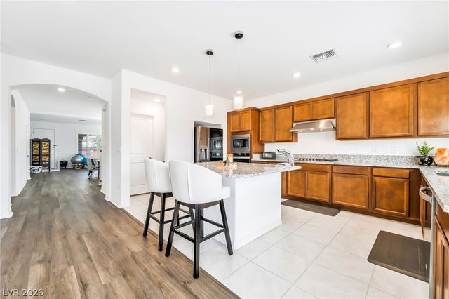 7255 Bold Rock Avenue, Las Vegas, NV 89113