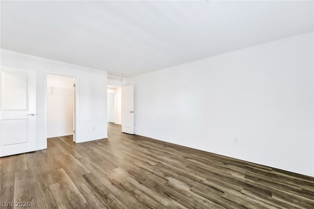 7255 Bold Rock Avenue, Las Vegas, NV 89113