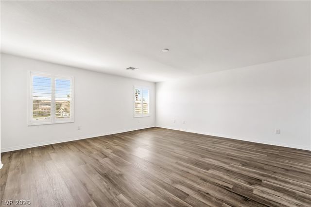 7255 Bold Rock Avenue, Las Vegas, NV 89113