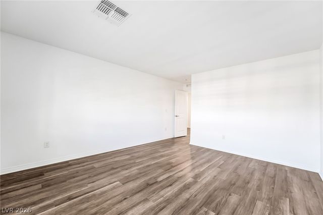 7255 Bold Rock Avenue, Las Vegas, NV 89113