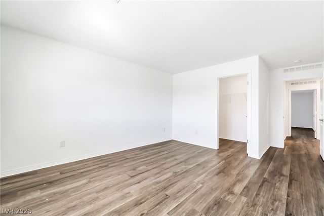 7255 Bold Rock Avenue, Las Vegas, NV 89113