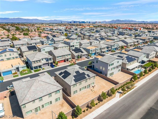 7255 Bold Rock Avenue, Las Vegas, NV 89113