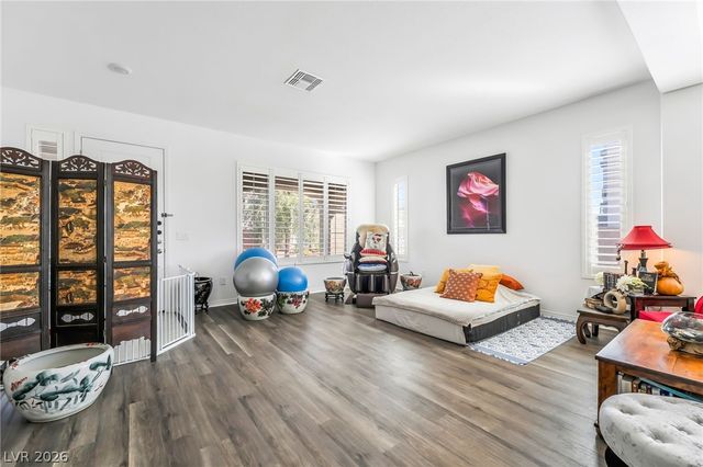 7255 Bold Rock Avenue, Las Vegas, NV 89113