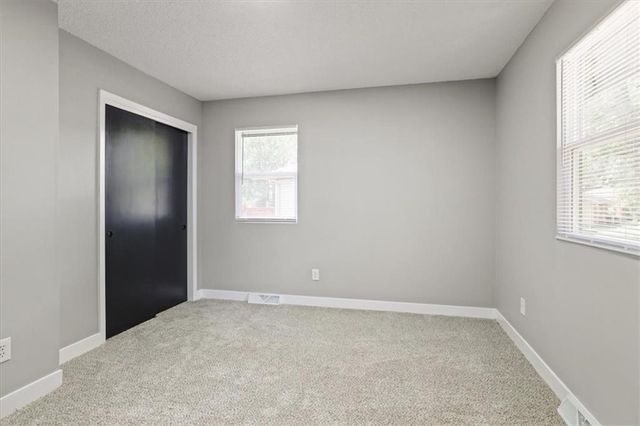 3013 S Taylor Drive, Independence, MO 64055