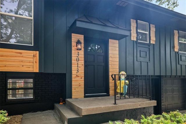 3013 S Taylor Drive, Independence, MO 64055