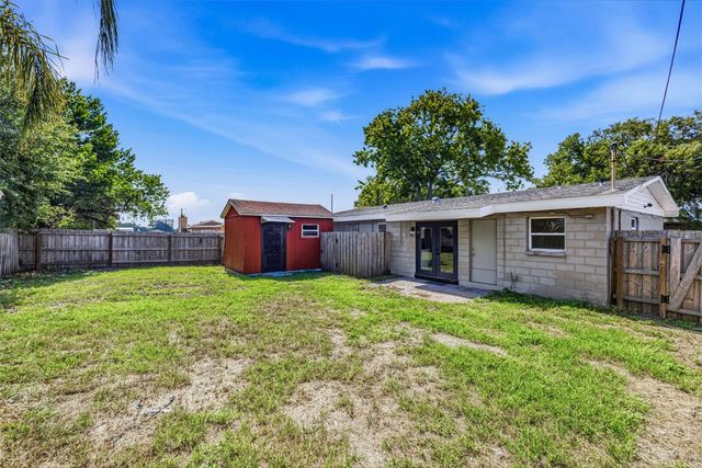 10408 VENTURA AVENUE, Tampa, FL 33619
