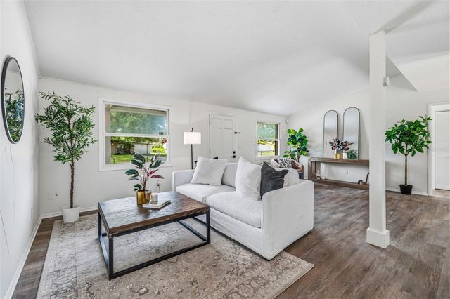 10408 VENTURA AVENUE, Tampa, FL 33619