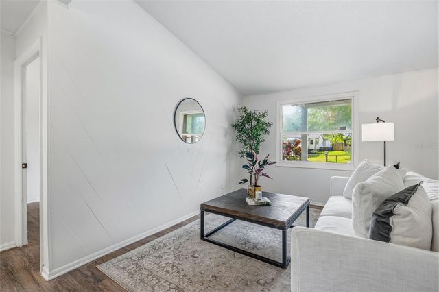 10408 VENTURA AVENUE, Tampa, FL 33619