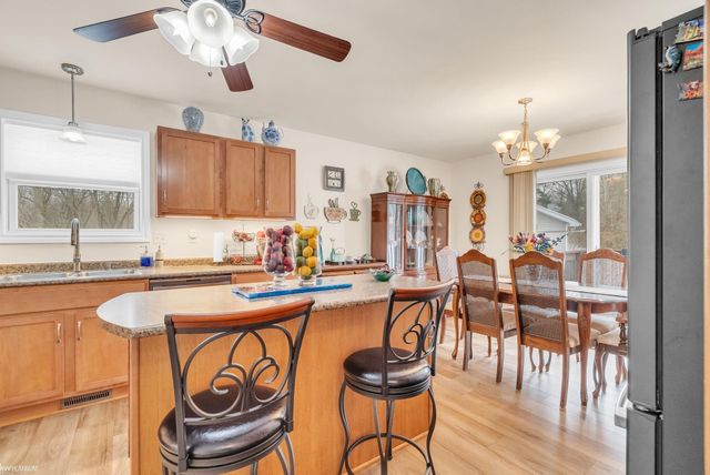 4231 Pine Grove Avenue, Fort Gratiot Twp, MI 48059