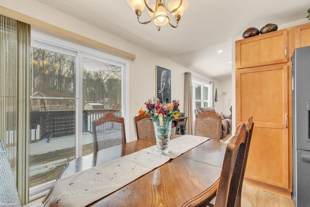 4231 Pine Grove Avenue, Fort Gratiot Twp, MI 48059