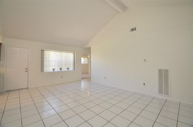 11502 Elmcroft Drive, Houston, TX 77099