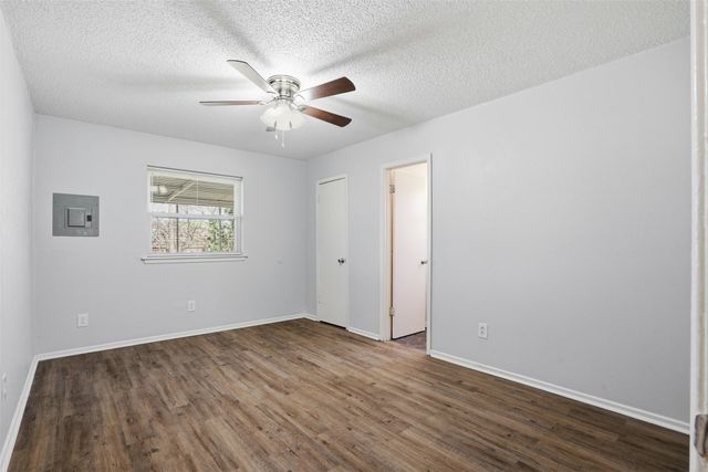 5516 Goodman Avenue, Fort Worth, TX 76107