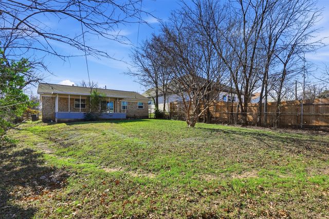 5516 Goodman Avenue, Fort Worth, TX 76107