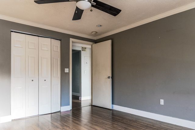 2200 Skyline Dr 4, Lowell, MA 01854