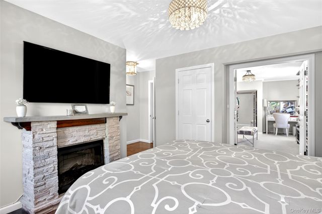 125 Meadow Street, Garden City, NY 11530