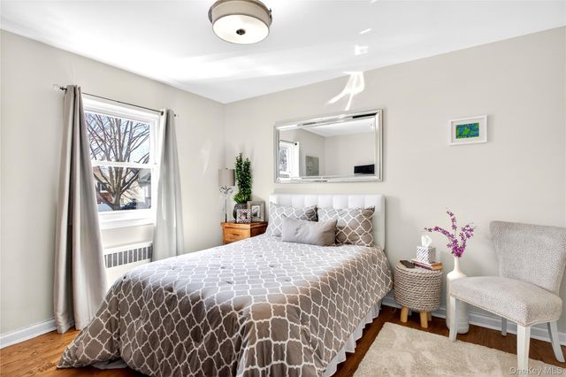 125 Meadow Street, Garden City, NY 11530