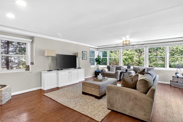 125 Meadow Street, Garden City, NY 11530