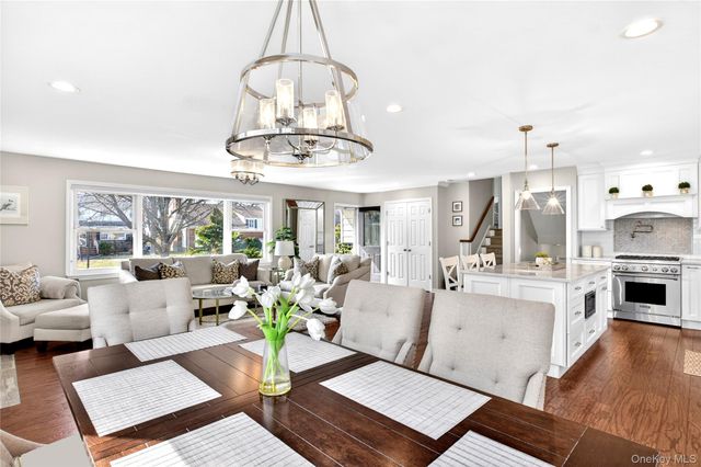 125 Meadow Street, Garden City, NY 11530