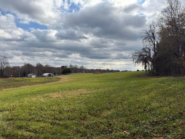 5 French Valley Court, Russell Springs, KY 42642