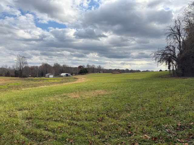 5 French Valley Court, Russell Springs, KY 42642