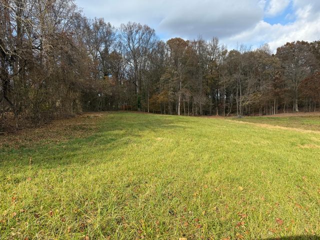 5 French Valley Court, Russell Springs, KY 42642