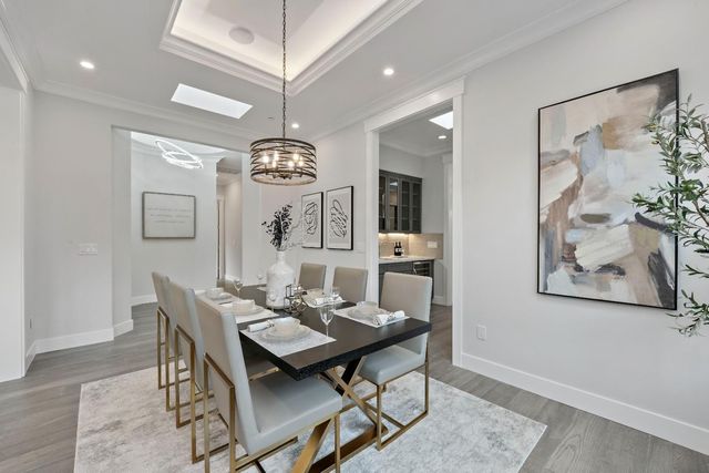 18823 Casa Blanca Lane, Saratoga, CA 95070