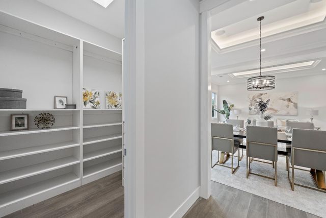 18823 Casa Blanca Lane, Saratoga, CA 95070