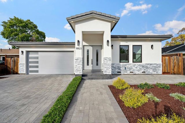 18823 Casa Blanca Lane, Saratoga, CA 95070