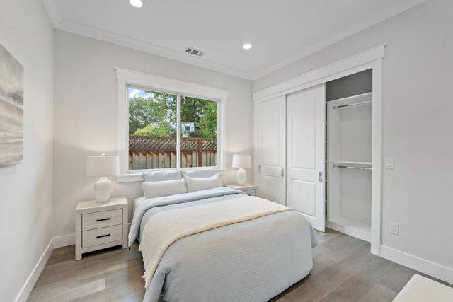 18823 Casa Blanca Lane, Saratoga, CA 95070