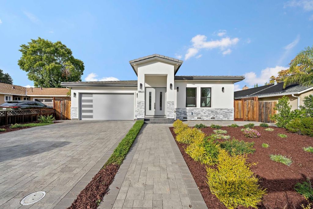 18823 Casa Blanca Lane, Saratoga, CA 95070