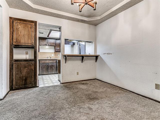 4701 Royal Oak Drive, Oklahoma City, OK 73135