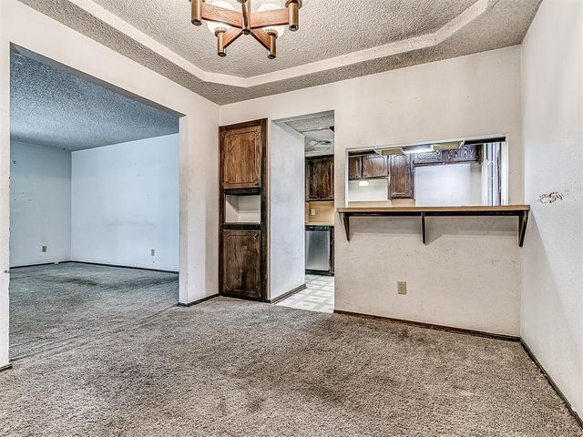 4701 Royal Oak Drive, Oklahoma City, OK 73135