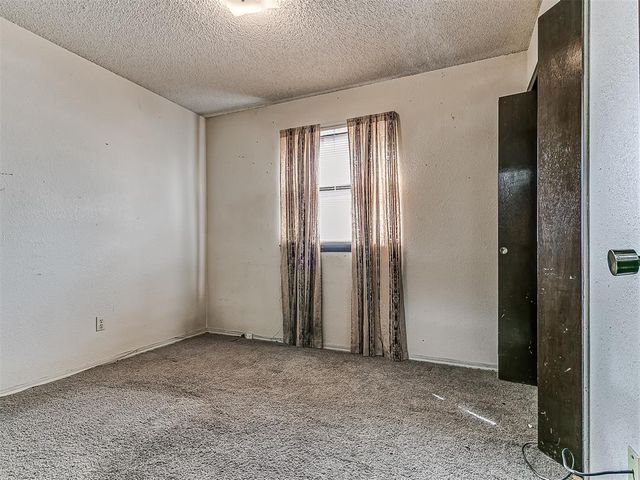 4701 Royal Oak Drive, Oklahoma City, OK 73135