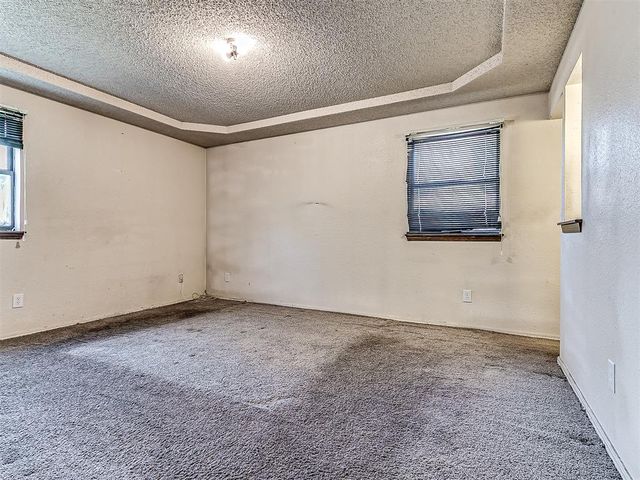 4701 Royal Oak Drive, Oklahoma City, OK 73135