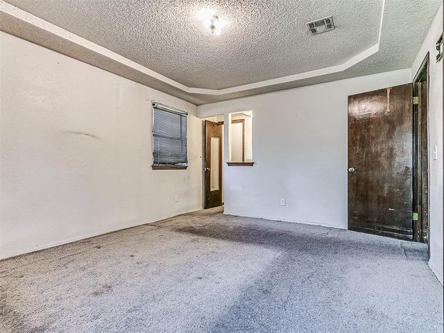 4701 Royal Oak Drive, Oklahoma City, OK 73135