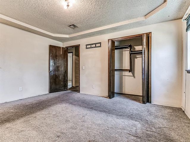 4701 Royal Oak Drive, Oklahoma City, OK 73135