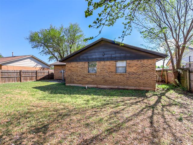 4701 Royal Oak Drive, Oklahoma City, OK 73135